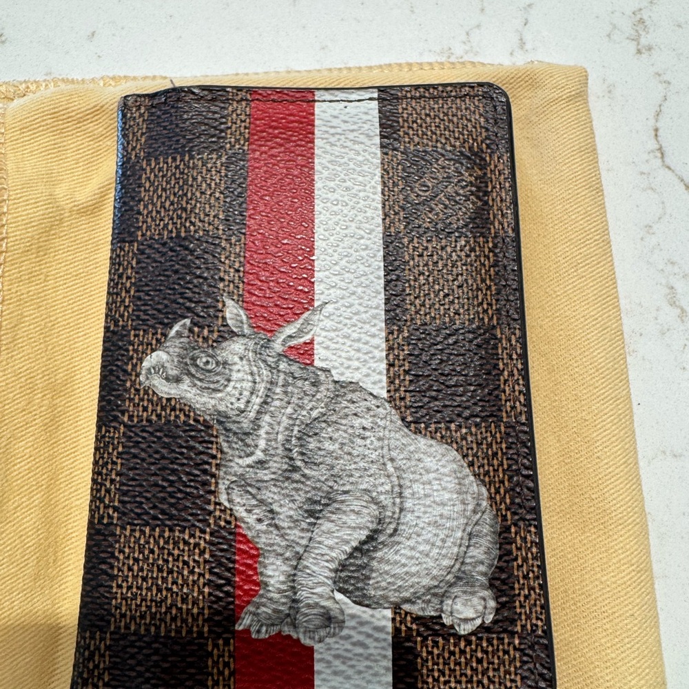 Chapman Brothers x Louis Vuitton Rhino brown Damier logo pocket organizer - Picture 2 of 10